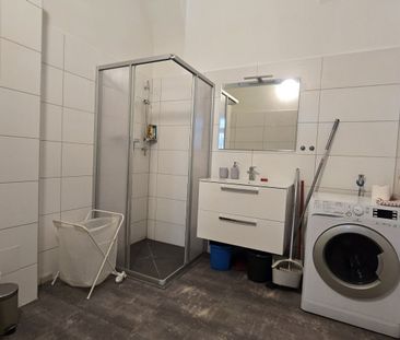 Modernes Wohnen direkt an der Donau - vollmöbliert - City-Lage in Linz - Photo 1