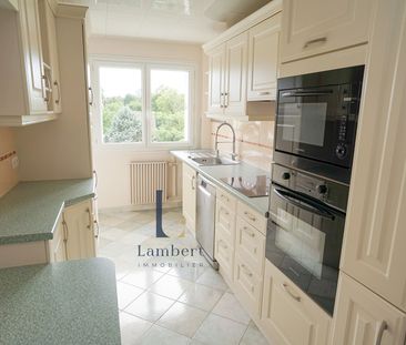 Location Appartement 4 pièces 94m² - Photo 3