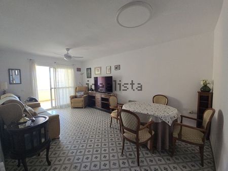 Alquiler de ático en Avenida del Editor Ángel Caffarena, 29 - Photo 2