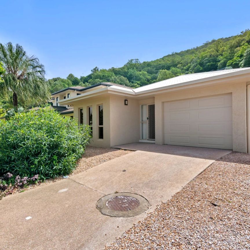 7 Savaii Close, Palm Cove. - Photo 1