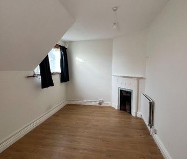2 bedroom maisonette to rent - Photo 6