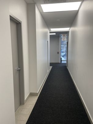 6263 Maurice Duplessis, Montréal, QC - Photo 1