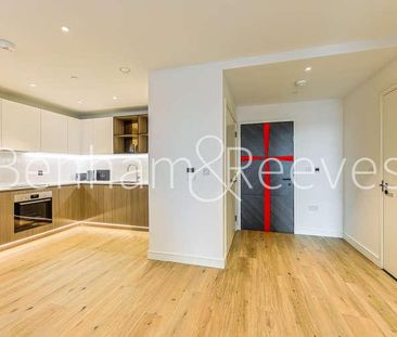 Samara Drive, Southall, UB1 - Photo 5