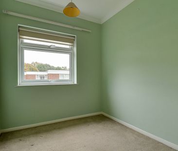 The Park, Redbourn, St. Albans, AL3 7LR - Photo 3