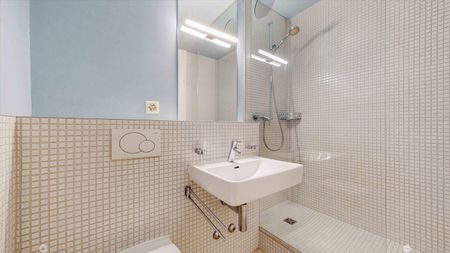 "Perfect for students or singles!" - Photo 4