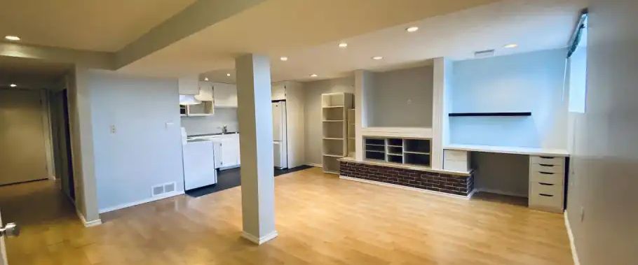 HUNTINGTON HILLS CORNER LOT - 2BR, 1 FULL BATH, LOWER LEVEL FOR REN | Calgary - Photo 1