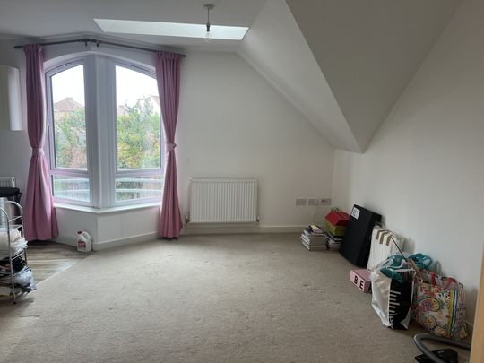 Two Double Bedroomed Second Floor Apartment in Taunton - Photo 1