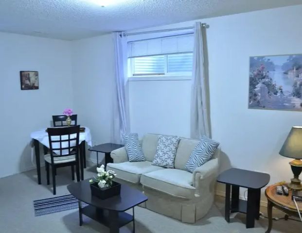 Exquisite two bedroom Basement Suite | Calgary - Photo 1