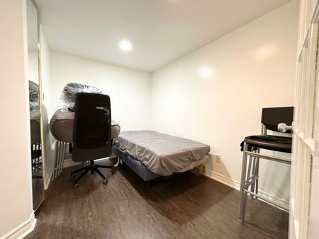 For Lease - 1 Rean Drive Unit# 1604, Toronto, Ontario - Photo 3