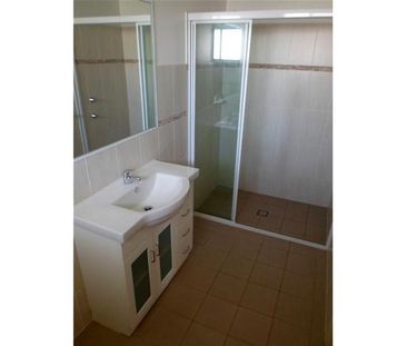 UNIQUE AND IMMACULATE FAMILY HOME - Photo 5