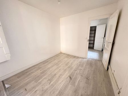 T2 de 71.69 m², rue des Postes réf 1512-001 - Photo 4