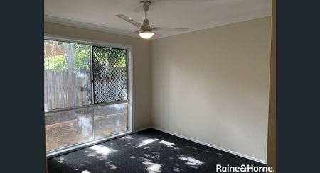 FAMILY HOME FOR RENT - Photo 3