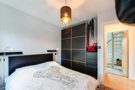 3 bedroom terraced house to rent - Photo 5