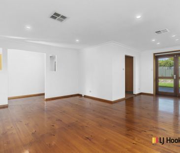 4 Medley Street, Chifley ACT, Belconnen - Photo 3