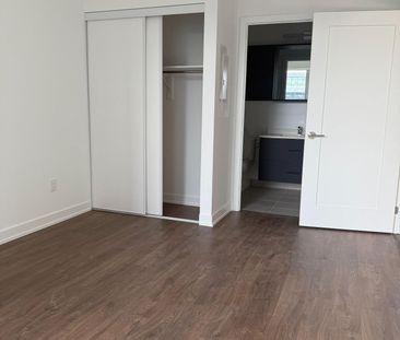 For Lease - 5081 Hurontario Street Unit# 506, Mississauga, Ontario - Photo 2