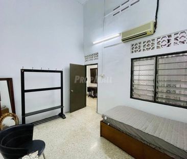 FOR RENT PRIME LOCATION AT BUKIT BLOSSOM SEREMBAN, FURNISHED SINGLE... - Foto 2