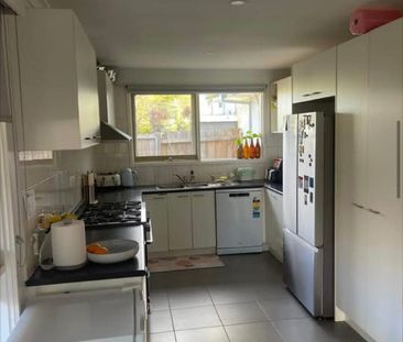 Knoxfield - Photo 4
