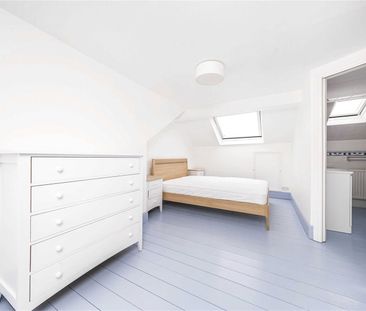 Haggard Road, Twickenham, Middlesex, TW1 - Photo 5