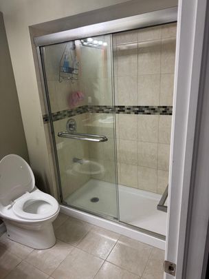 For Lease - 21 Denbury Court Unit# Basement, Whitby, Ontario - Photo 1