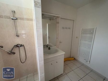 Location Appartement 1 pièce 33m² THENAC 17460 - Photo 2