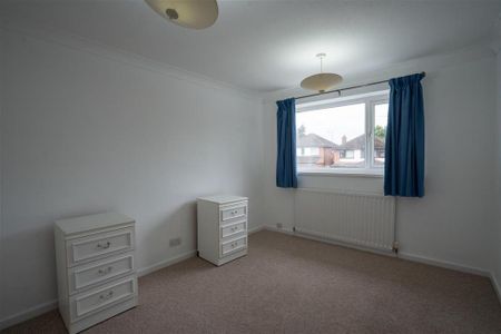 3 bedroom detached house to rent - Photo 3