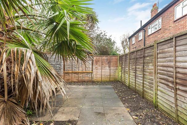 1 bedroom maisonette to rent - Photo 1