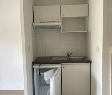 Location Appartement 1 pièce 22m² VILLENAVE D ORNON 33140 - Photo 1