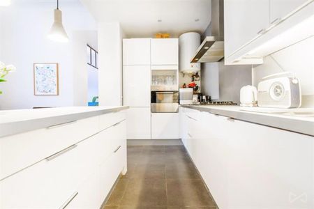Gelijkvloerse verdieping met één slaapkamer in Forest - Foto 2