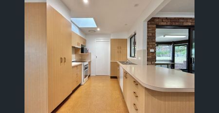 Quiet, Convenient, Spacious - Photo 3