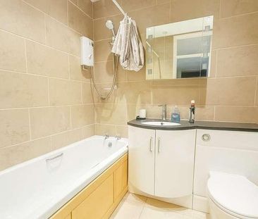 Southcote Road, Reading, Berkshire, RG30 - Photo 1