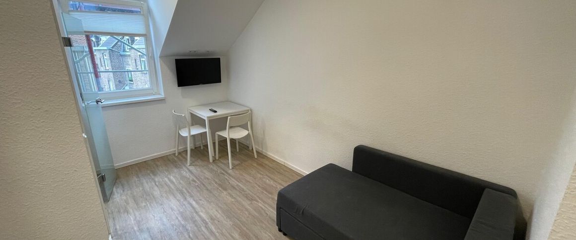 RIDA FLATS - Rückzugsort mit Stil – Vollausgestattete Wohnung in Ehrenfelder Lage - Photo 1