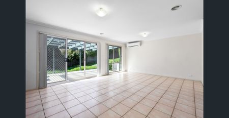 Expansive Family Residence - Photo 2