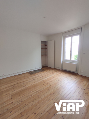 T3 DE 70 m² QUARTIER MONTJOVIS - Photo 4