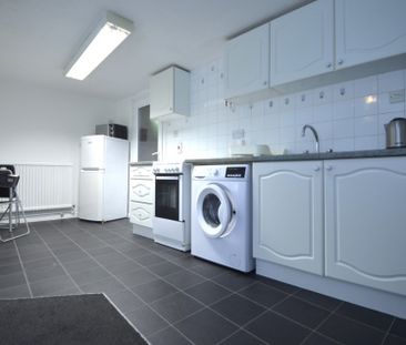 1 bedroom Property to rent - Photo 3