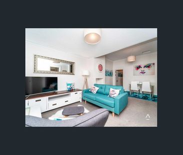 Stunning Fully Furnished Cottage in East Launceston - Photo 2