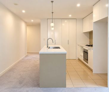 Spacious Ground Floor Lux Living with a Private Outdoor Terrace - Photo 6