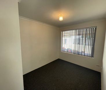 Spacious Family Property in South Guildford - Your Ideal Home Awaits! - Photo 6