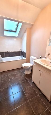 Location Appartement 3 pièces Meublé 70m² LOUVIGNY 14111 - Photo 5