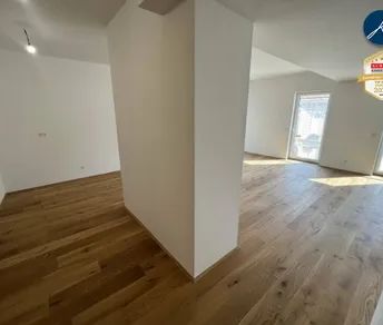 *Superprojekt: ''Über den Baumwipfeln" TOP 49 Sonnige 3 Zimmer + Küche *MIT ZWEI TRAUMHAFTEN WEST-LOGGIEN* - Photo 1