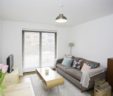 Available unfurnished from 27/04/2026 - Photo 2