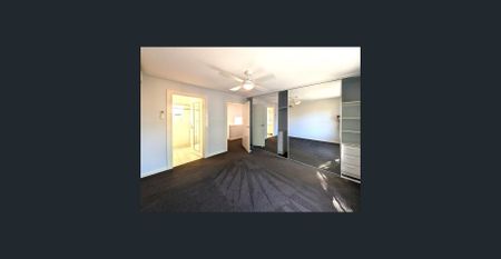 3-Bedroom Home in South Coogee - Photo 2