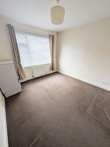 Rugby Road, Hinckley, Leicestershire, LE10 - Photo 3