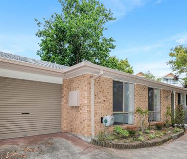 Modern Villa in Prime Location - Photo 5