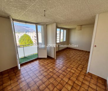 Location Appartement 4 pièces 72m² GRENOBLE 38100 - Photo 2