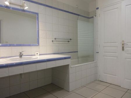 Appartement à RIVESALTES – 617.0€/mois - Photo 5