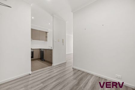 BEAUTIFUL ONE BEDROOM APARTMENT - Photo 4