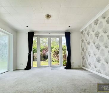 CARRUTHERS CLOSE, WICKFORD - Photo 4