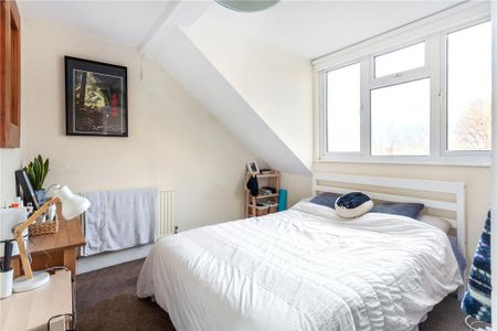 4 bedroom terraced house to rent - Photo 4
