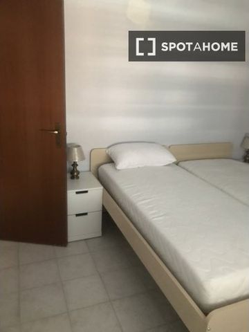 rome, Lazio 00133 - Photo 3