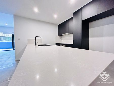 Stylish Apartment with EV 10amp power point - Photo 4